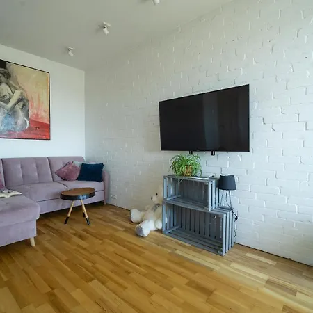 Ideal Awiator Apartment *